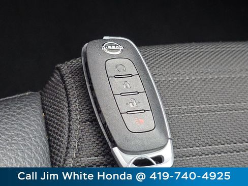 Used 2023 Nissan Pathfinder Rock Creek AWD/4WD image 34