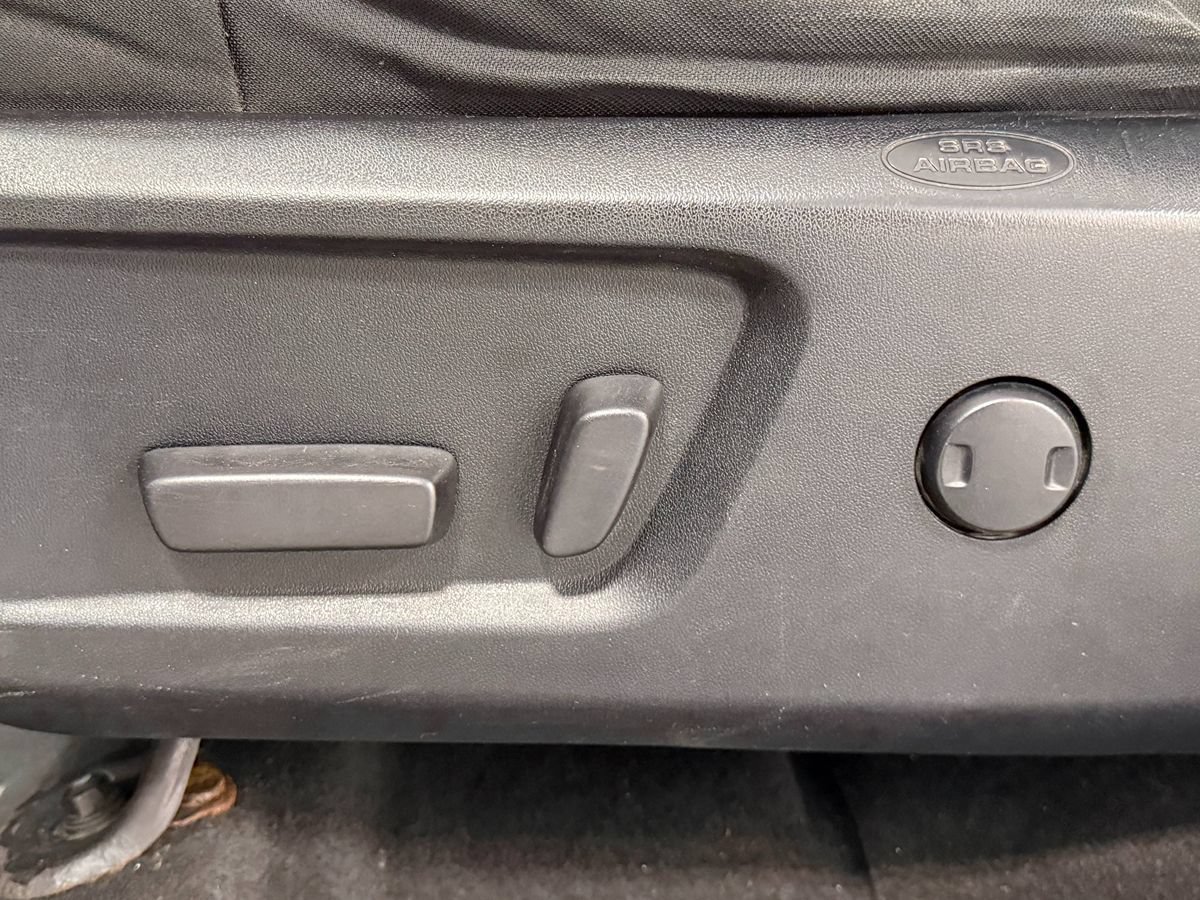 Used 2019 Toyota Tundra SR5 AWD/4WD image 26