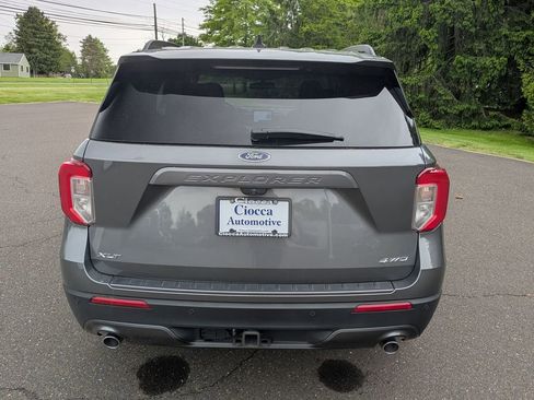 Used 2023 Ford Explorer XLT w/ Equipment Group 202A AWD/4WD image 6