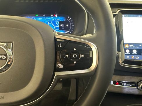 Used 2024 Volvo XC90 B6 Ultimate w/ Protection Package AWD/4WD image 10