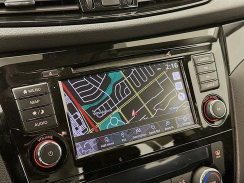 Used 2022 Nissan Rogue Sport SL w/ Premium Package image 22