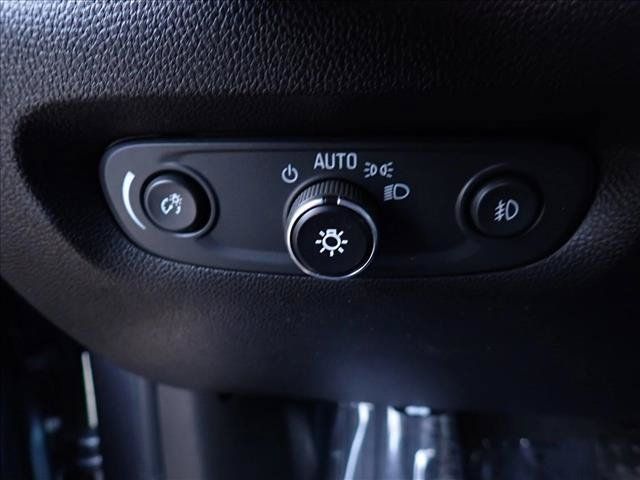 Used 2020 Chevrolet Traverse Premier w/ LPO, Floor Liner Package AWD/4WD image 18