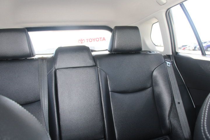 Certified 2023 Toyota Corolla Cross XLE w/ Convenience Package FWD image 23
