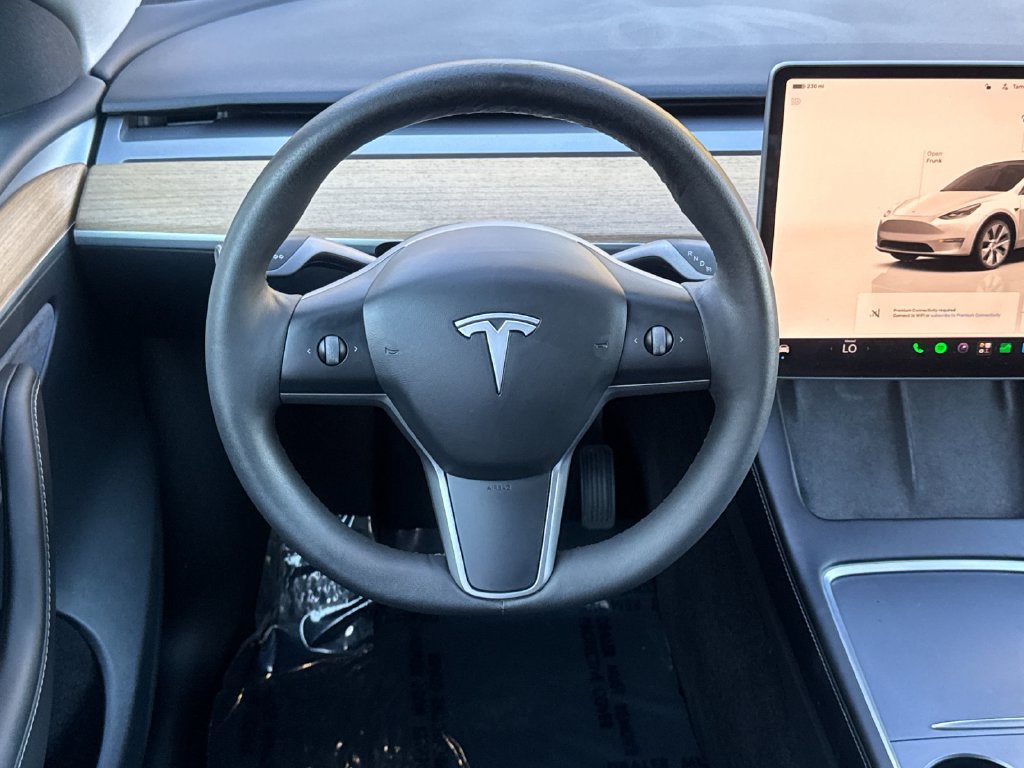 Used 2023 Tesla Model Y Long Range AWD/4WD image 18