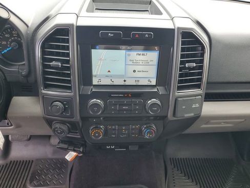 Used 2017 Ford F150 XLT w/ Equipment Group 302A Luxury image 15