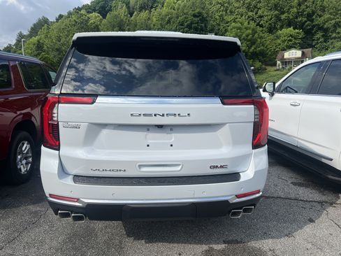 New 2026 GMC Yukon Denali w/ LPO, Get Active Package AWD/4WD image 4