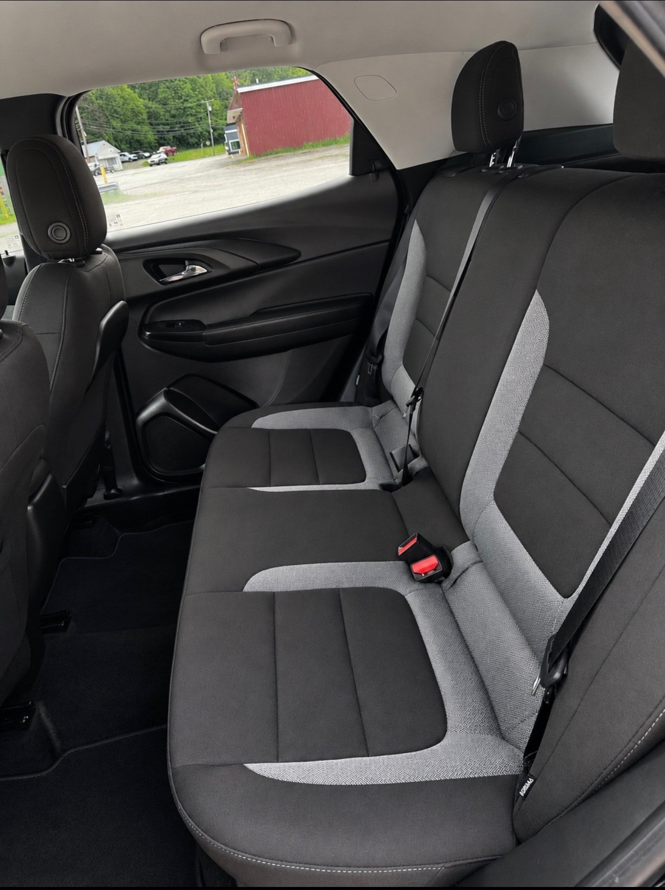 Used 2025 Chevrolet TrailBlazer LT AWD/4WD image 11