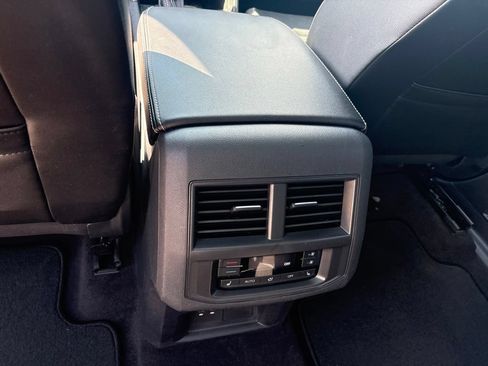 Used 2022 Volkswagen Atlas SEL Premium AWD/4WD image 19