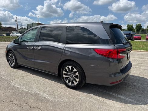 Used 2024 Honda Odyssey EX-L image 11