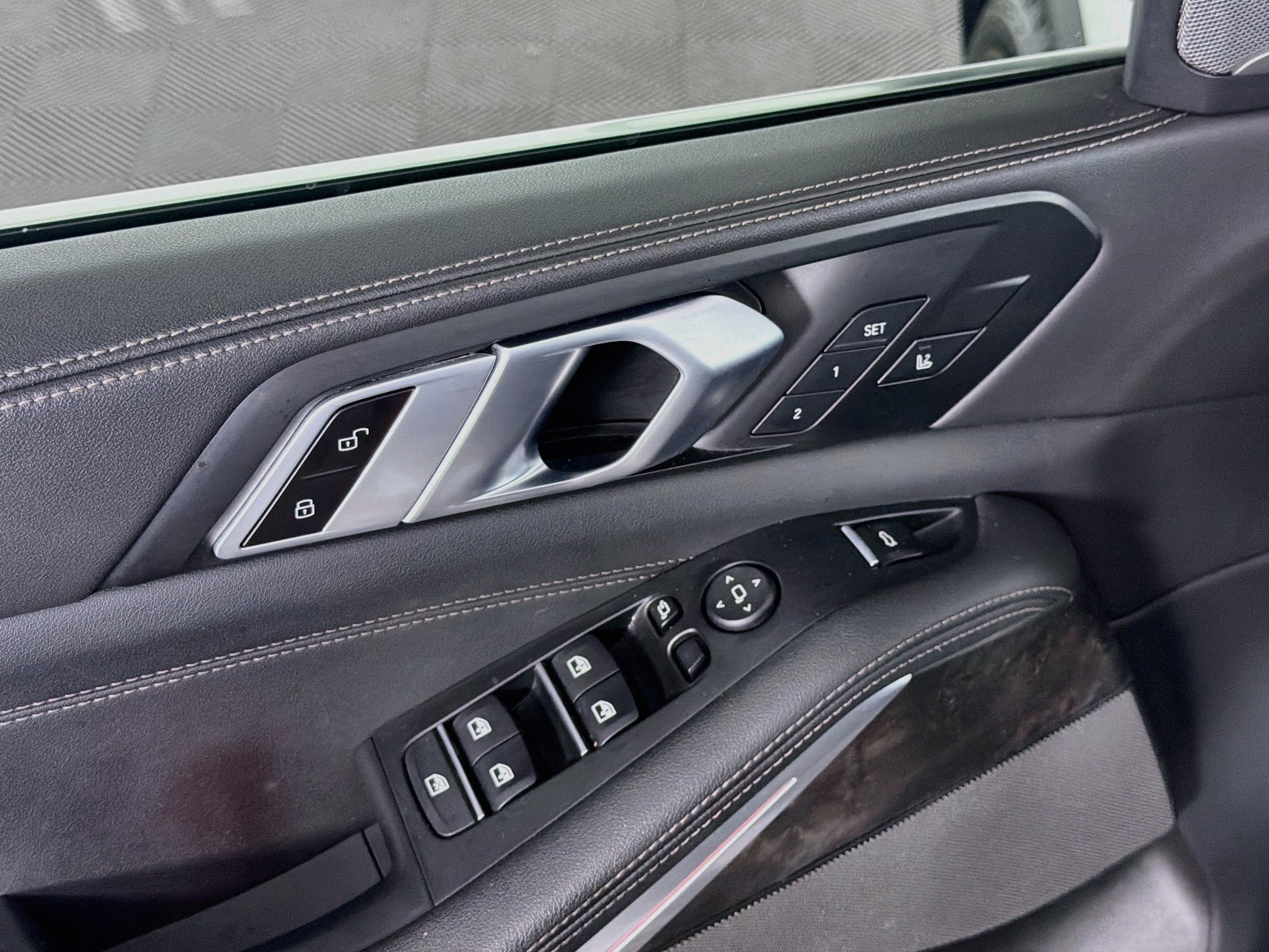Used 2024 BMW X5 sDrive40i RWD image 15