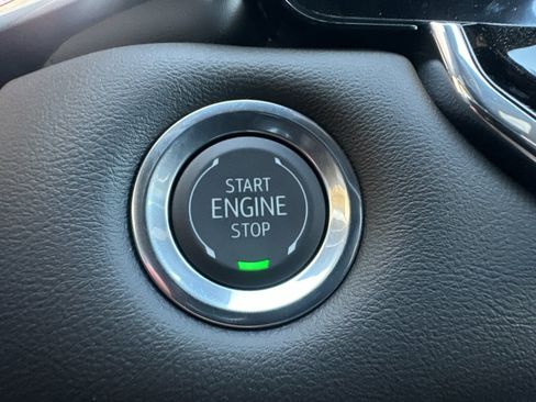 New 2026 GMC Canyon Elevation w/ Convenience Package image 22