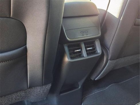 New 2026 Chevrolet Equinox RS image 18