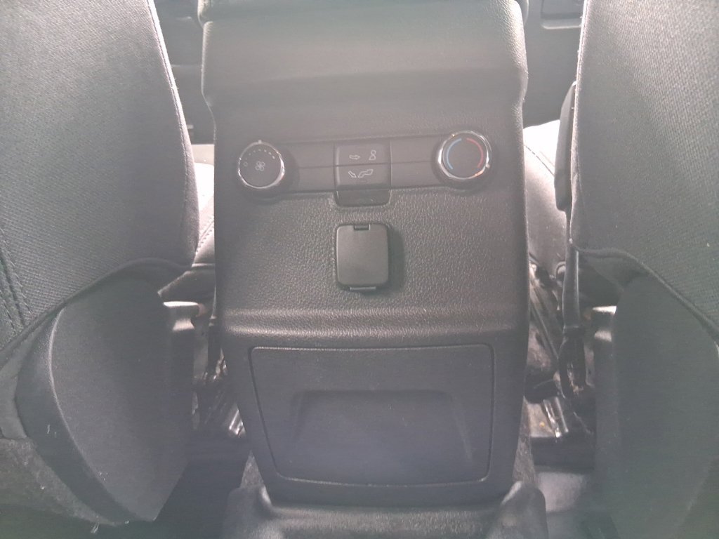 Used 2018 Ford Explorer XLT FWD image 15