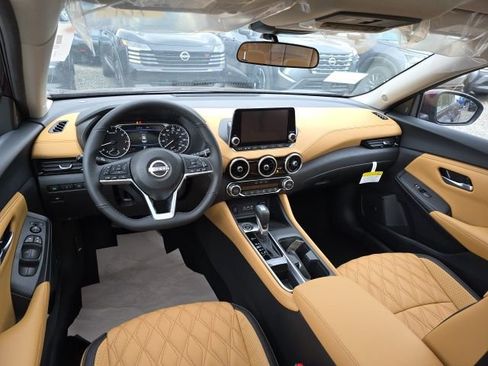 New 2025 Nissan Sentra SV w/ SV Premium Package image 5