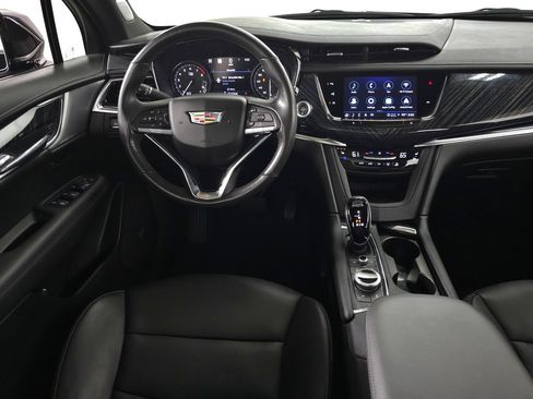 Certified 2023 Cadillac XT6 Premium Luxury w/ Technology Package AWD/4WD image 24