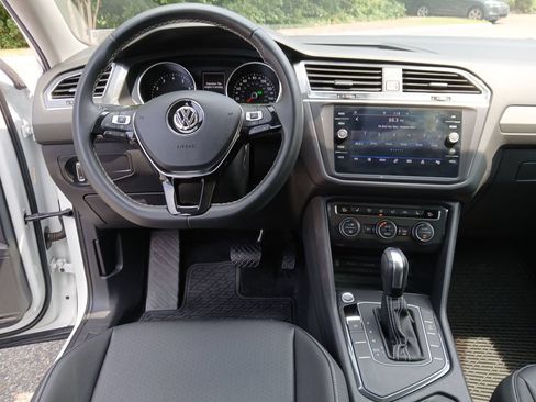 Used 2021 Volkswagen Tiguan S FWD image 18