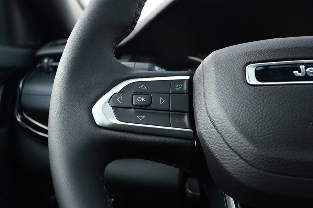 New 2026 Jeep Compass Latitude AWD/4WD image 13