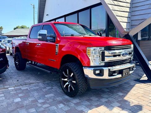 Used 2019 Ford F250 XLT w/ XLT Premium Package AWD/4WD image 3