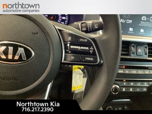 Used 2020 Kia Optima LX FWD image 18