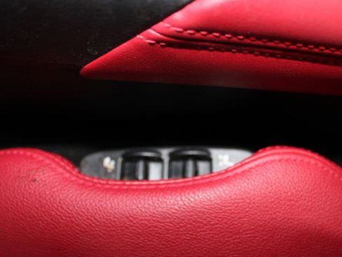 Used 2024 Nissan Z Performance w/ Floor Mat Package image 18