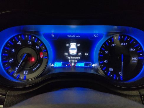 Used 2019 Chrysler 300 S RWD image 23