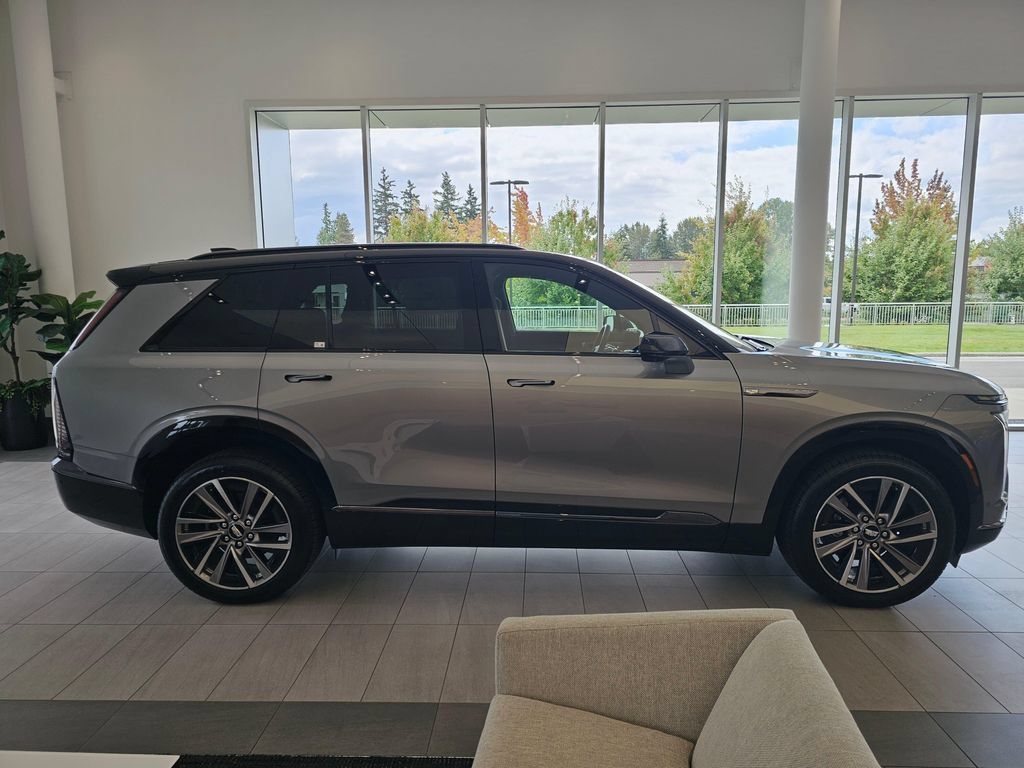 New 2027 Cadillac Vistiq Sport AWD/4WD image 8