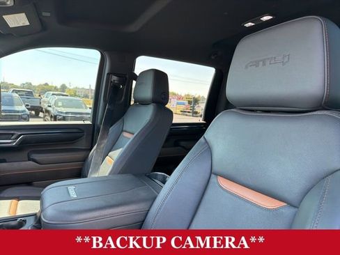 Used 2024 GMC Sierra 2500 AT4 image 11