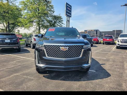 Certified 2024 Cadillac Escalade Premium Luxury AWD/4WD image 7
