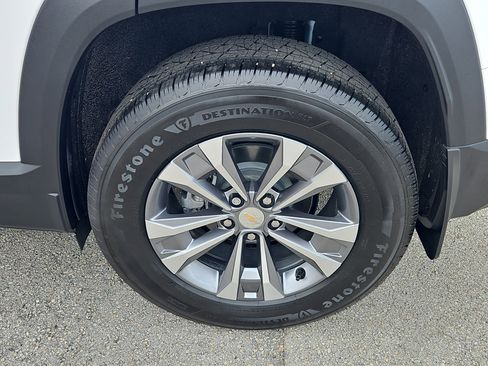 Used 2025 Chevrolet Equinox LT image 5