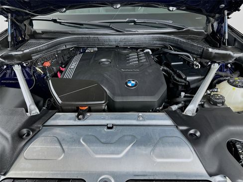 Used 2023 BMW X4 xDrive30i w/ Premium Package image 31