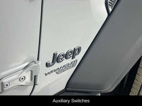 Used 2021 Jeep Wrangler Unlimited Sport image 36