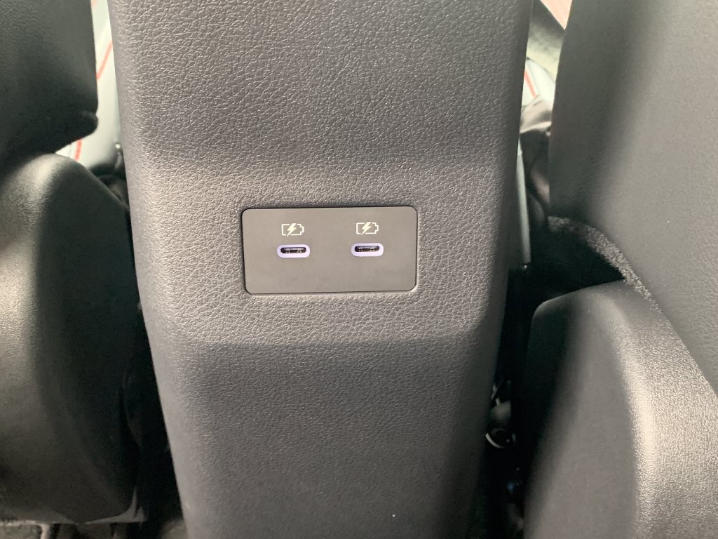 New 2027 Nissan Kicks SR w/ SR Premium Package FWD image 21