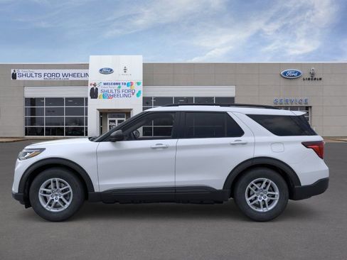New 2026 Ford Explorer Active image 3