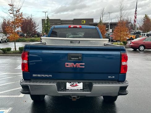 Used 2018 GMC Sierra 1500 SLE image 4