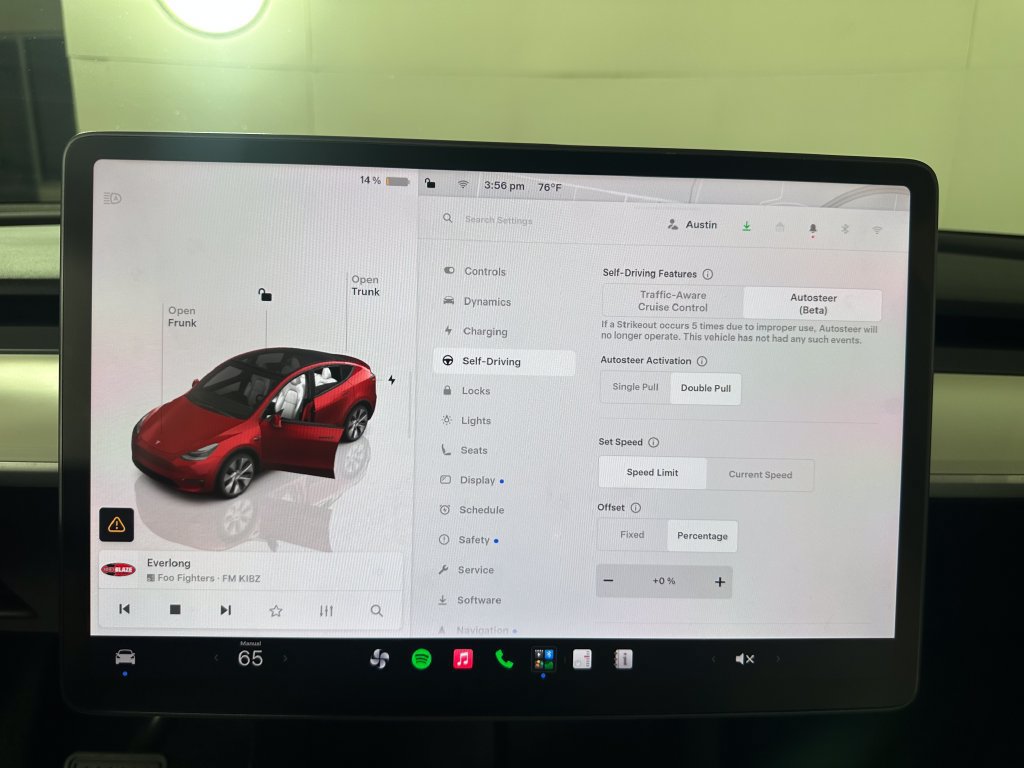 Used 2023 Tesla Model Y Long Range AWD/4WD image 32