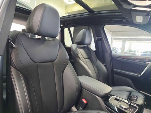 Used 2024 BMW X3 xDrive30i w/ Premium Package image 28