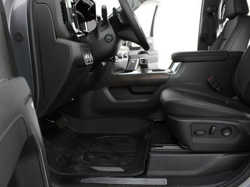 New 2026 GMC Sierra 1500 SLT AWD/4WD image 18