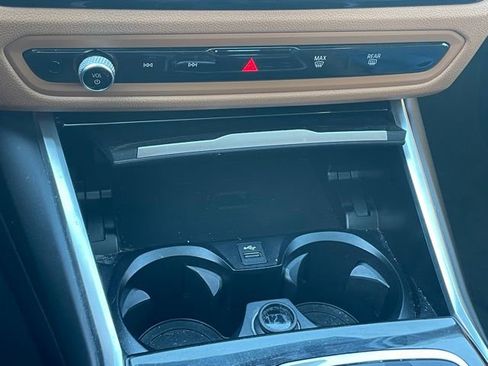 Used 2023 BMW i4 eDrive35 w/ Premium Package image 22