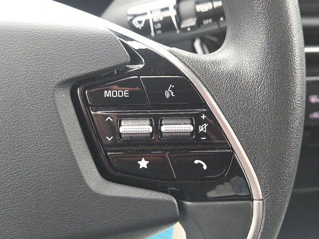 Used 2024 Kia Niro LX FWD image 35