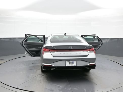 Certified 2023 Hyundai Elantra SEL w/ Cargo Package image 46