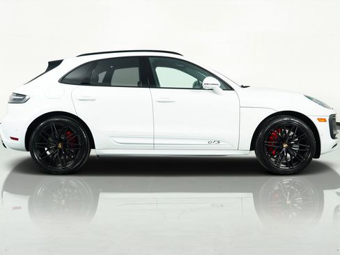 Used 2023 Porsche Macan GTS w/ Premium Package Plus image 6