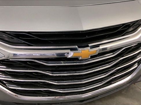 Used 2024 Chevrolet Malibu LS image 28