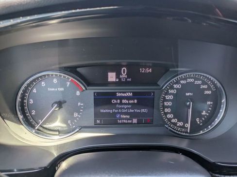 Used 2023 Cadillac XT5 Premium Luxury w/ LPO, Floor Liner Package AWD/4WD image 18