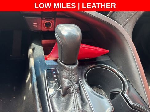 Used 2018 Toyota Camry SE FWD image 25