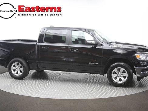 Used 2024 RAM 1500 Laramie RWD image 46