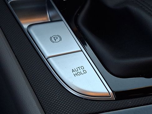 Certified 2023 Hyundai Elantra SEL w/ Convenience Package image 28