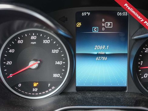 Used 2020 Mercedes-Benz GLC 300 image 18