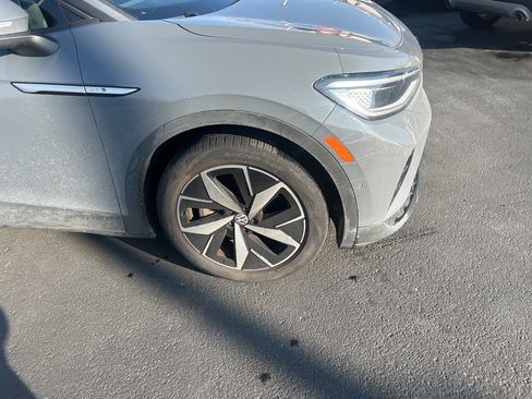 Used 2023 Volkswagen ID.4 S image 12