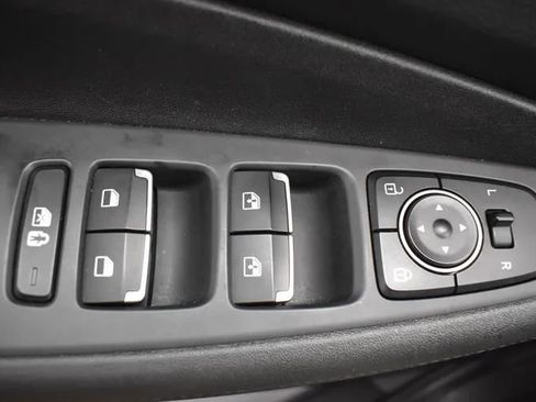 Used 2023 Hyundai Santa Fe SEL FWD image 21