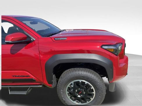 New 2025 Toyota Tacoma TRD Off-Road AWD/4WD image 19